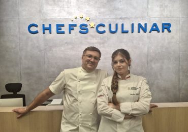 KAROLINA PIEKARZ WŚRÓD NAJLEPSZYCH UCZNIÓW SZKÓŁ GASTRONOMICZNYCH